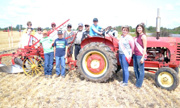 Stormont 4-H Plowing Club attends Ottawa Carleton VIP Plowing Match