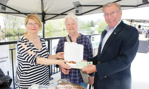 Waterfront Market season opener