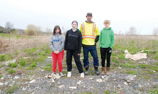 Community clean up in Winchester