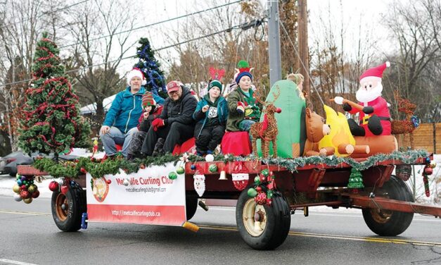 The Christmas spirit arrives in Metcalfe with the Santa Claus Parade