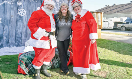 Winchester Garden Party Christmas Market draws huge crowd